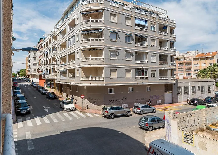 One Bedroom Flat Close To The