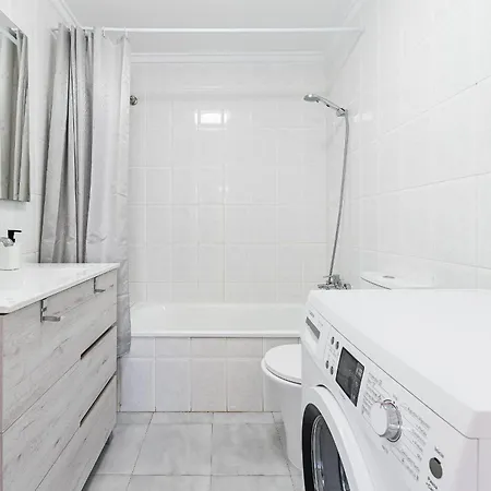 아파트 One Bedroom Flat Close To The 또레비에하