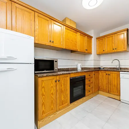 One Bedroom Flat Close To The *