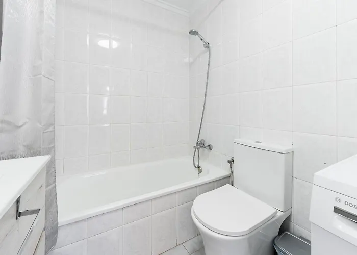 One Bedroom Flat Close To The